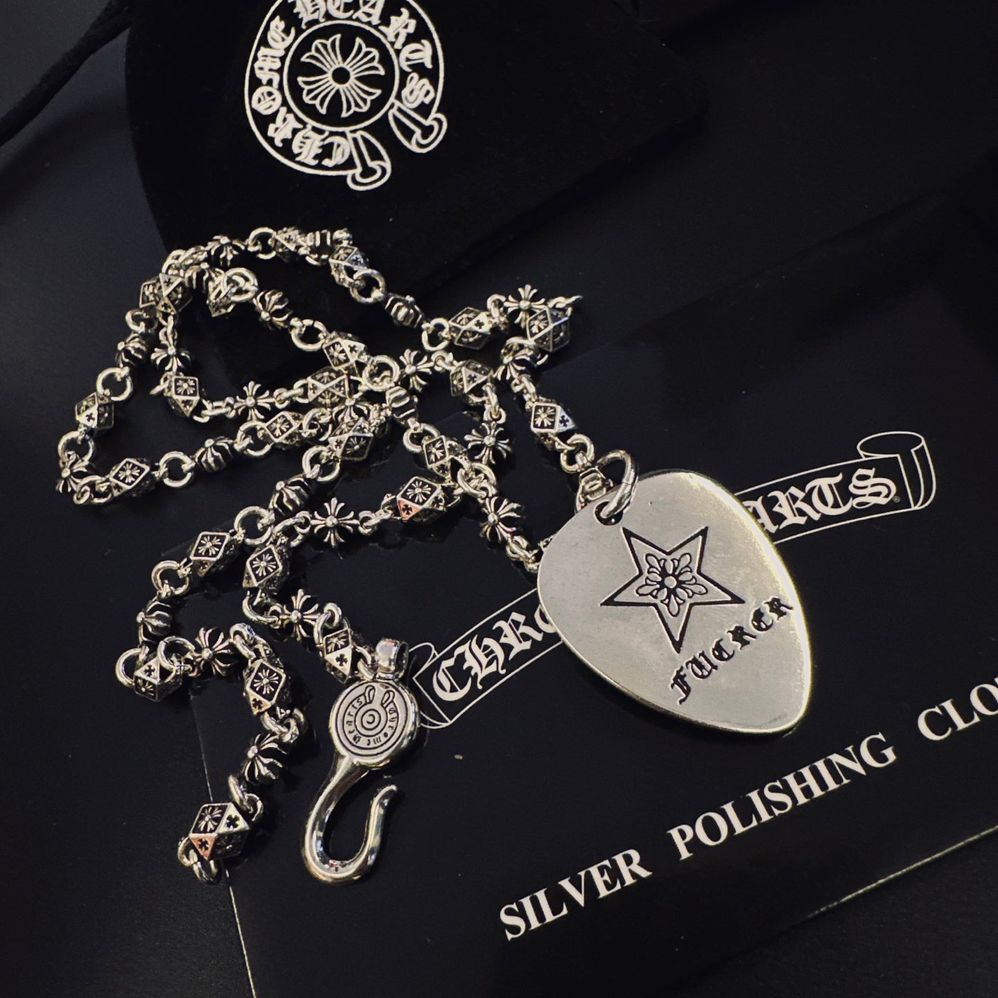 CHROME HEARTS 馬蹄鐵LOGO鐵牌項鍊