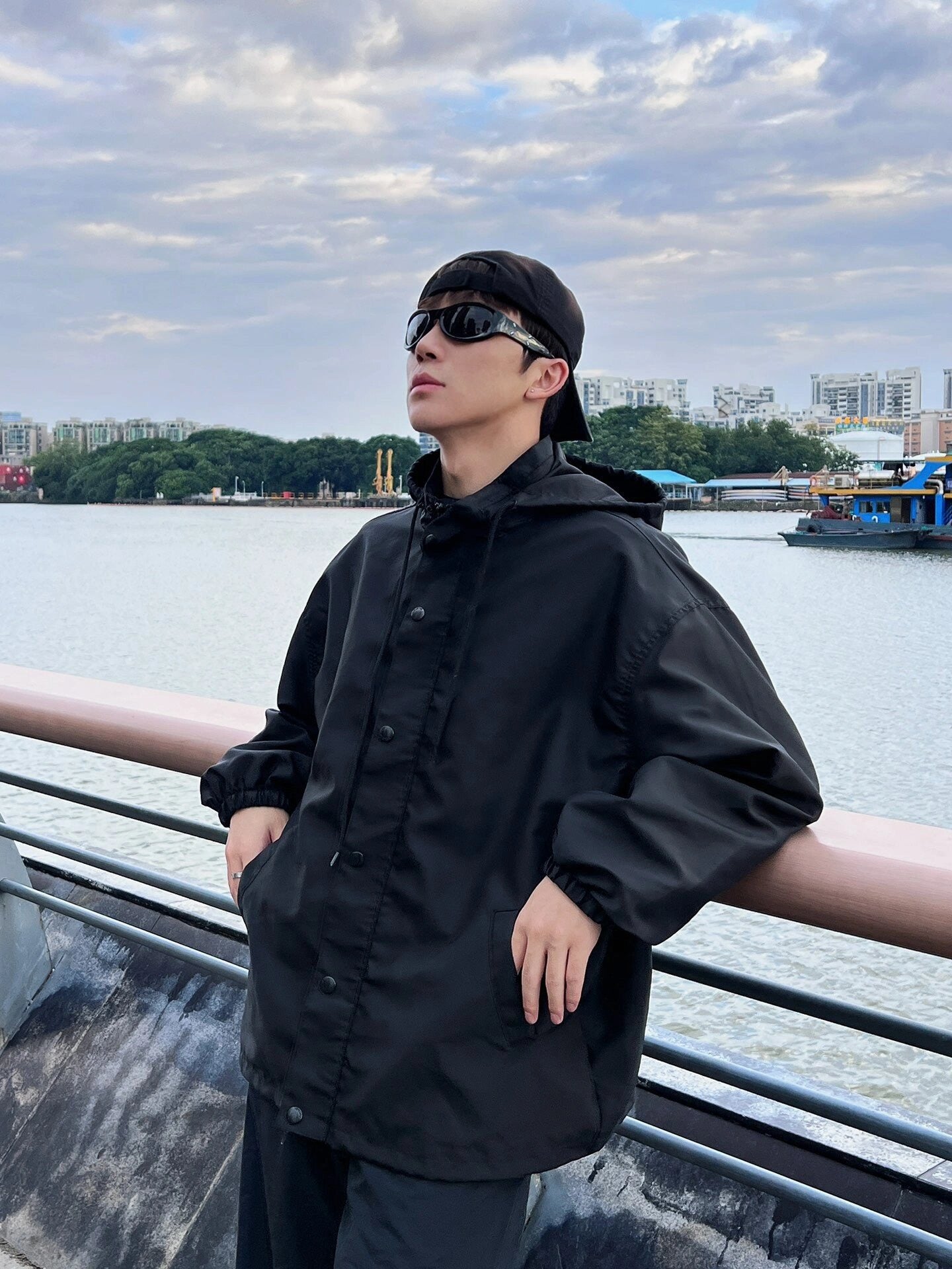 BALENCIAGA 美紋膠帶衝鋒衣