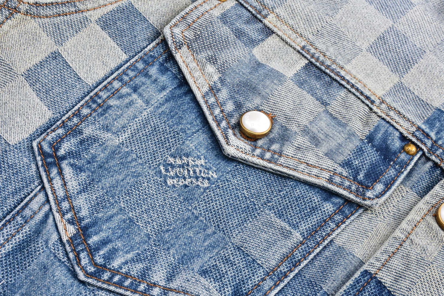 LV 馬賽克牛仔外套