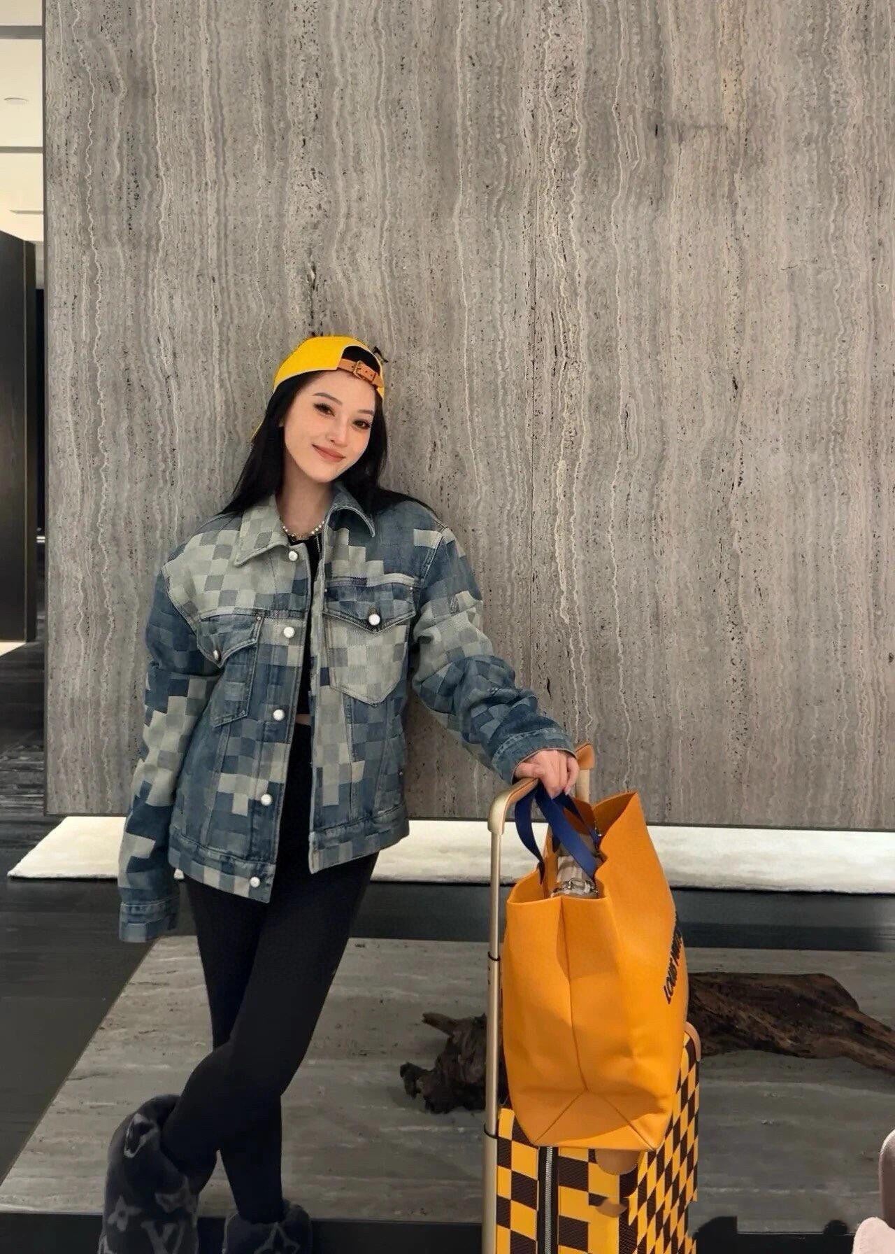 LV 馬賽克牛仔外套