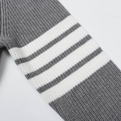 ThomBrowne 四條紋套頭長袖圓領毛衣
