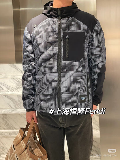 FENDI 黑藍滿印FF拼接口袋棉服