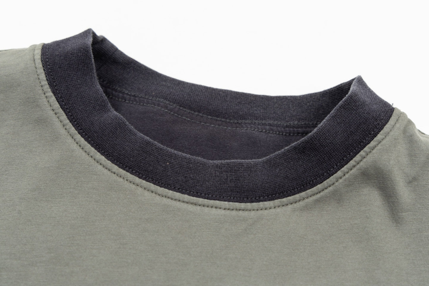 BALENCIAGA 正反雙層刺繡短袖