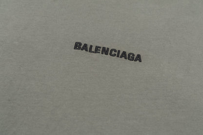 BALENCIAGA 正反雙層刺繡短袖