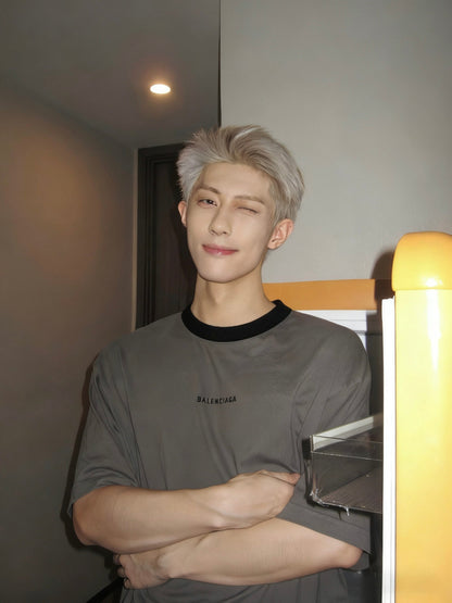 BALENCIAGA 正反雙層刺繡短袖