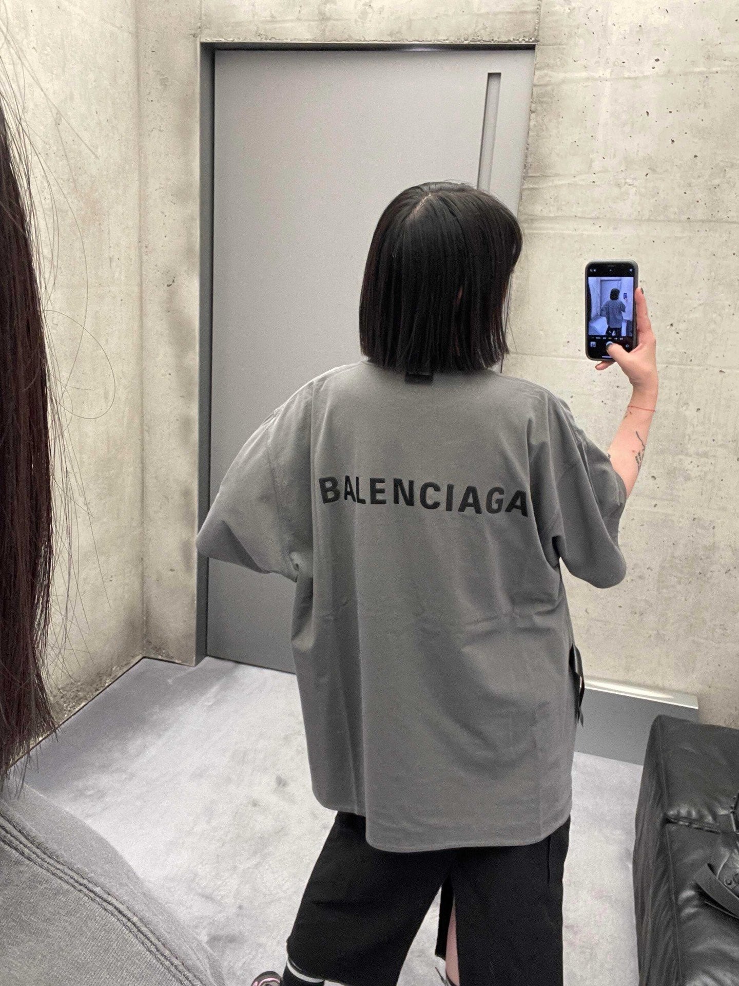 BALENCIAGA 正反雙層刺繡短袖