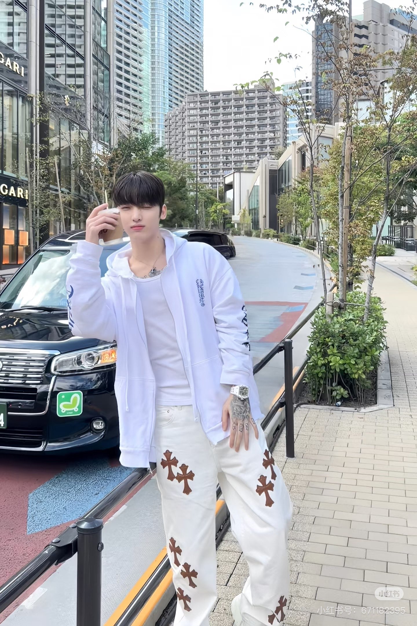 CHROME HEARTS 1998限定梵文印花連帽外套