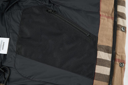 BURBERRY 拆袖大格紋羽絨服