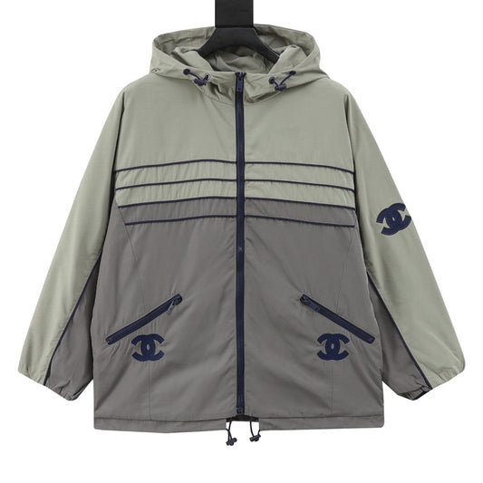 CHANEL 雙C刺繡復古拉鍊連帽風衣外套